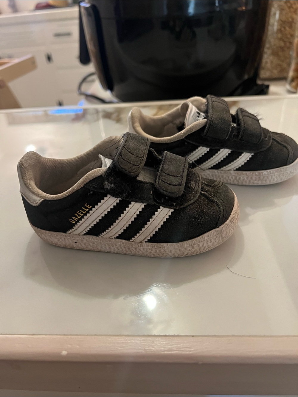 adidas Kids Gazelle Velcro Sneakers - Black & White